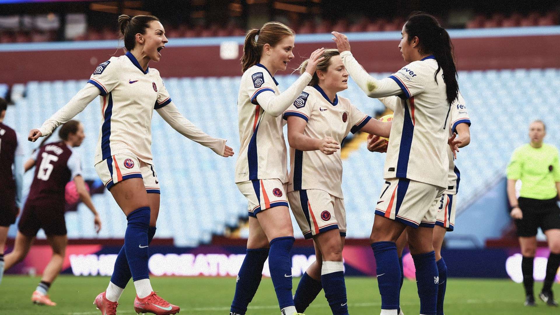 鋼鐵後防正 鋼鐵後防正